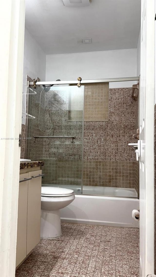 11840 SW 81st Rd, Unit #1, Pinecrest, FL 33156 Photo