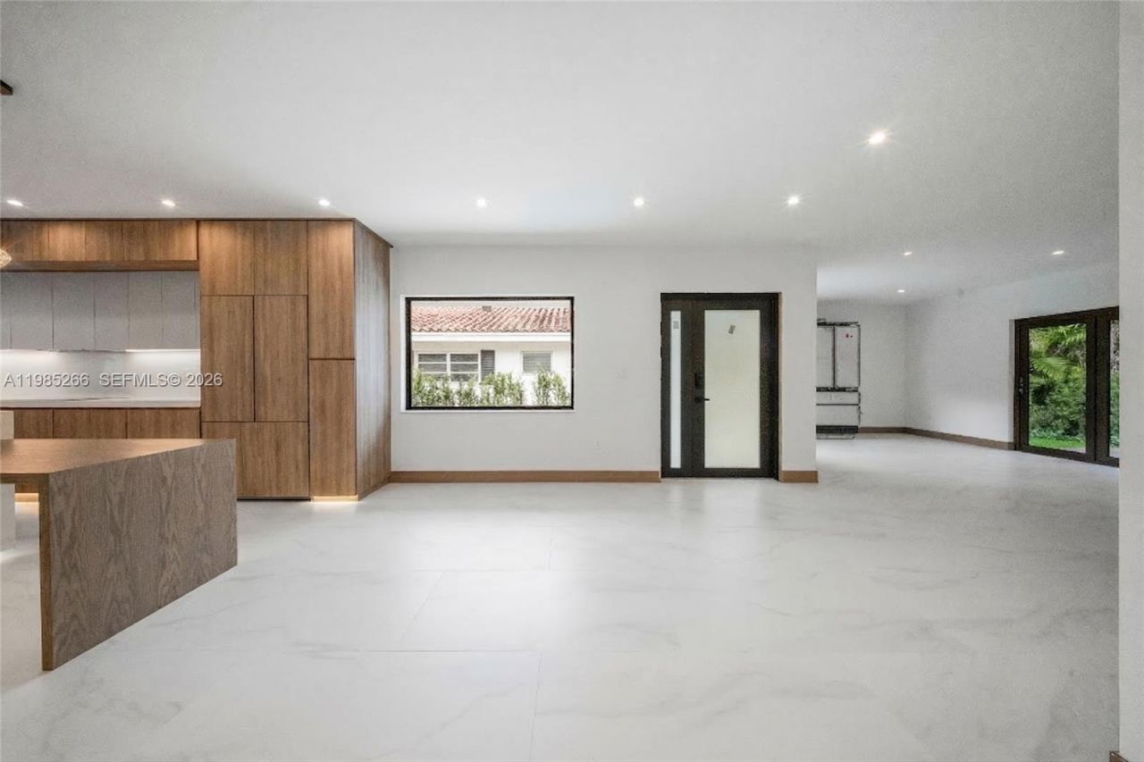 4241 Red Rd , Coral Gables, FL 33155 Photo