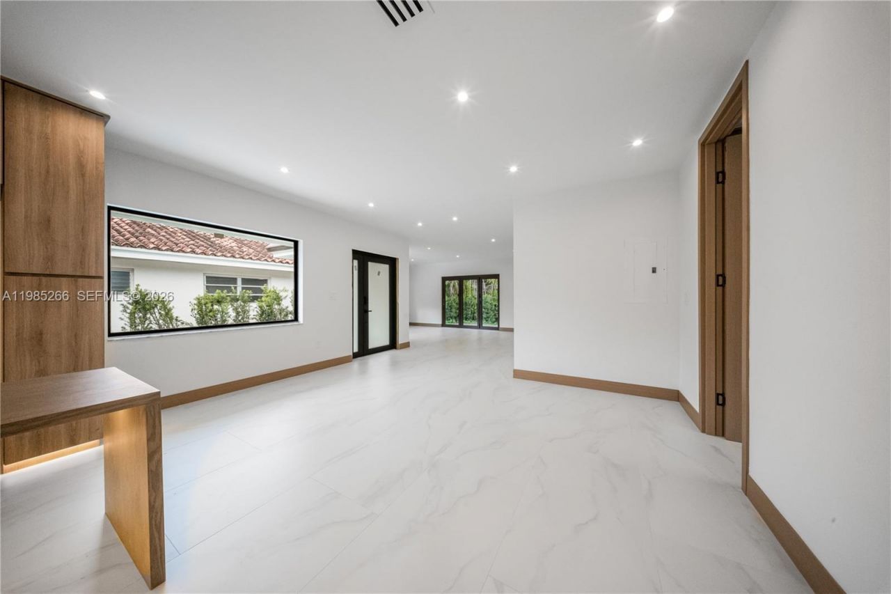 4241 Red Rd , Coral Gables, FL 33155 Photo