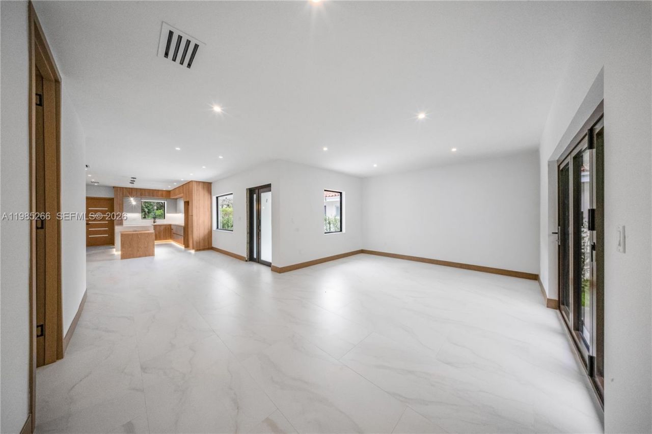 4241 Red Rd , Coral Gables, FL 33155 Photo