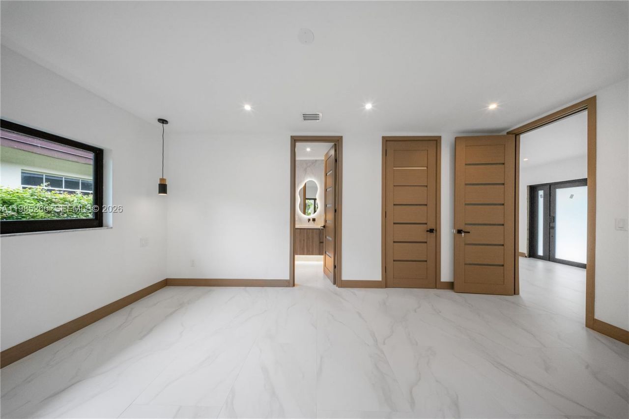 4241 Red Rd , Coral Gables, FL 33155 Photo