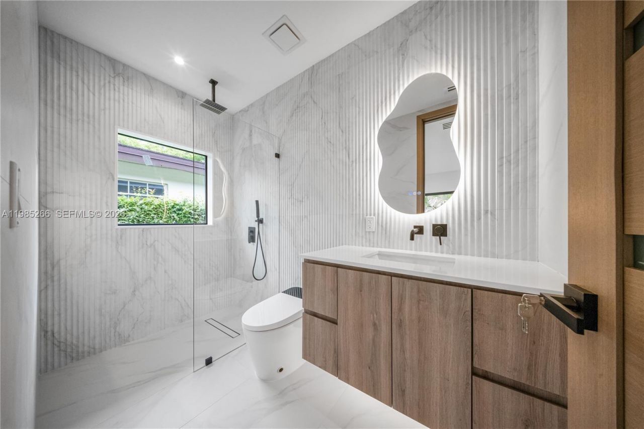 4241 Red Rd , Coral Gables, FL 33155 Photo