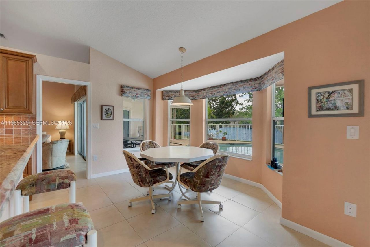 4927 NW 67th Ave, Lauderhill, FL 33319 Photo