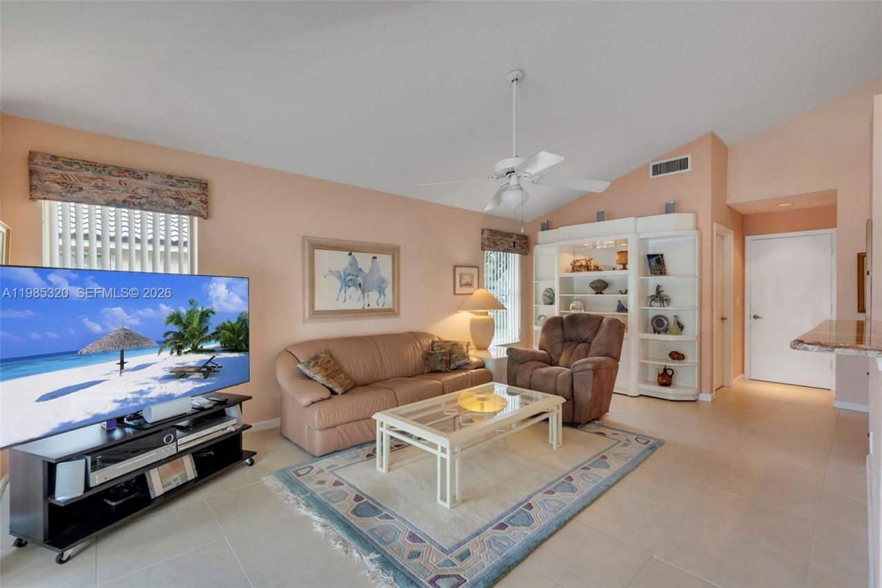 4927 NW 67th Ave, Lauderhill, FL 33319 Photo