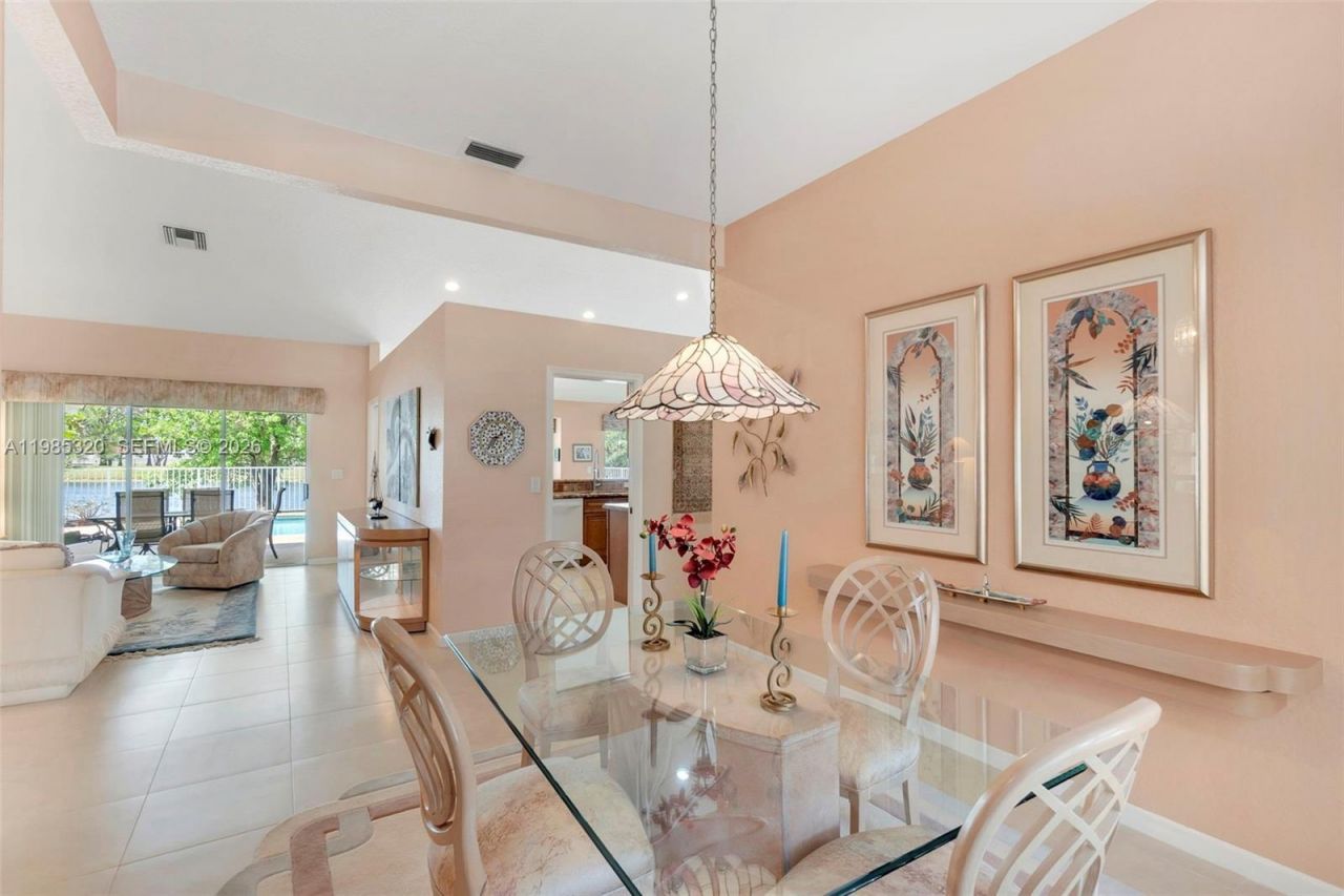 4927 NW 67th Ave, Lauderhill, FL 33319 Photo