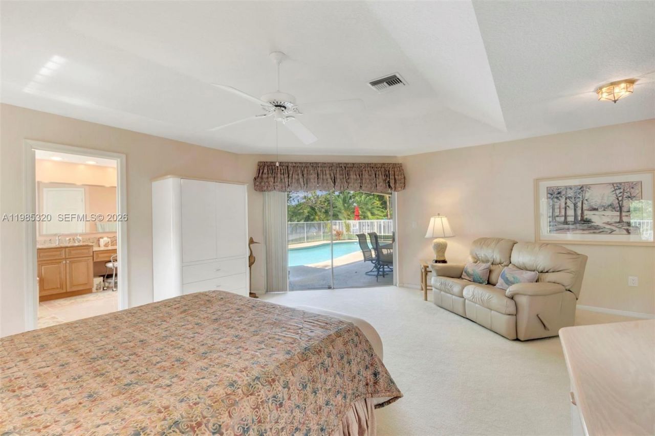 4927 NW 67th Ave, Lauderhill, FL 33319 Photo