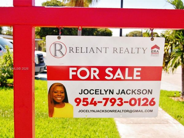 2640 NW 3rd St , Pompano Beach, FL 33069