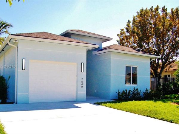 2640 NW 3rd St, Pompano Beach, FL 33069