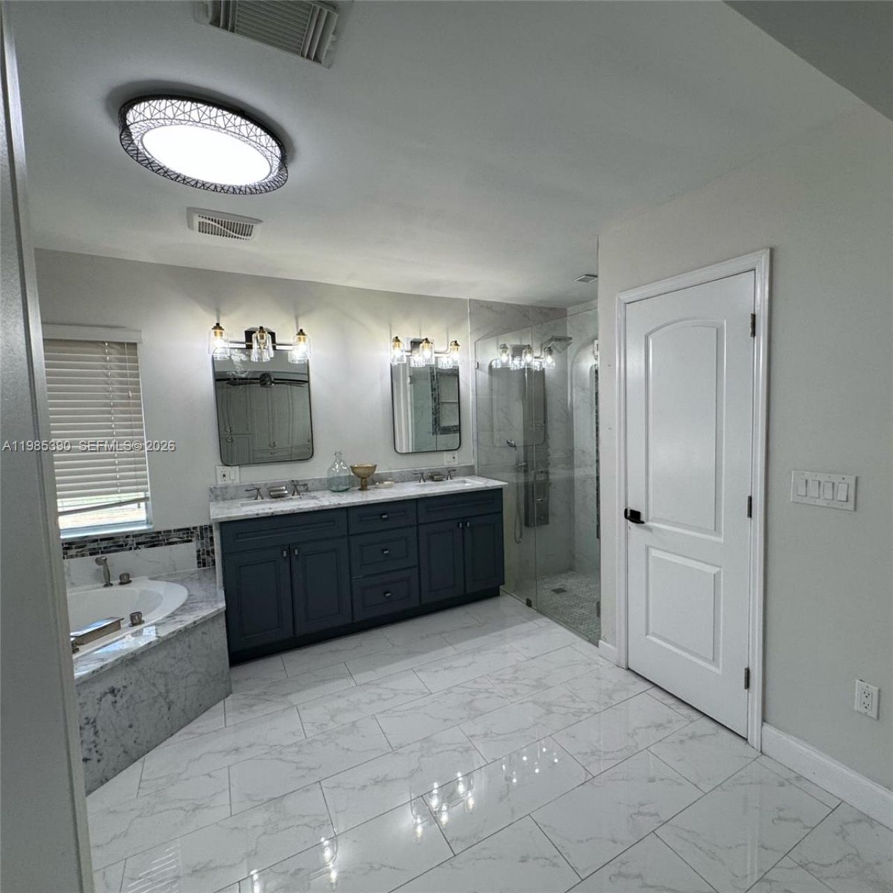 4261 SW 22nd St, Fort Lauderdale, FL 33317 Photo