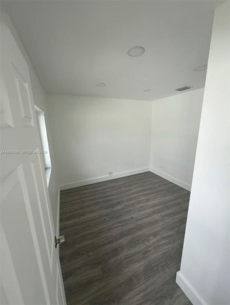 1637 NW 31st Ave, Unit ., Miami, FL 33125 Photo