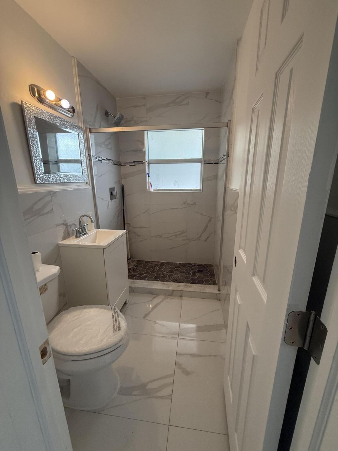 12 N B Street, Lake Worth Beach, FL 33460 Photo