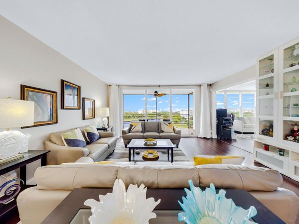 3051 N Course Drive, Unit 901, Pompano Beach, FL 33069