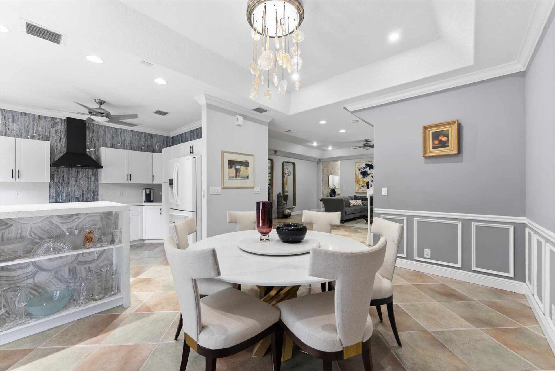 352 NE 7th Avenue, Fort Lauderdale, FL 33301 Photo