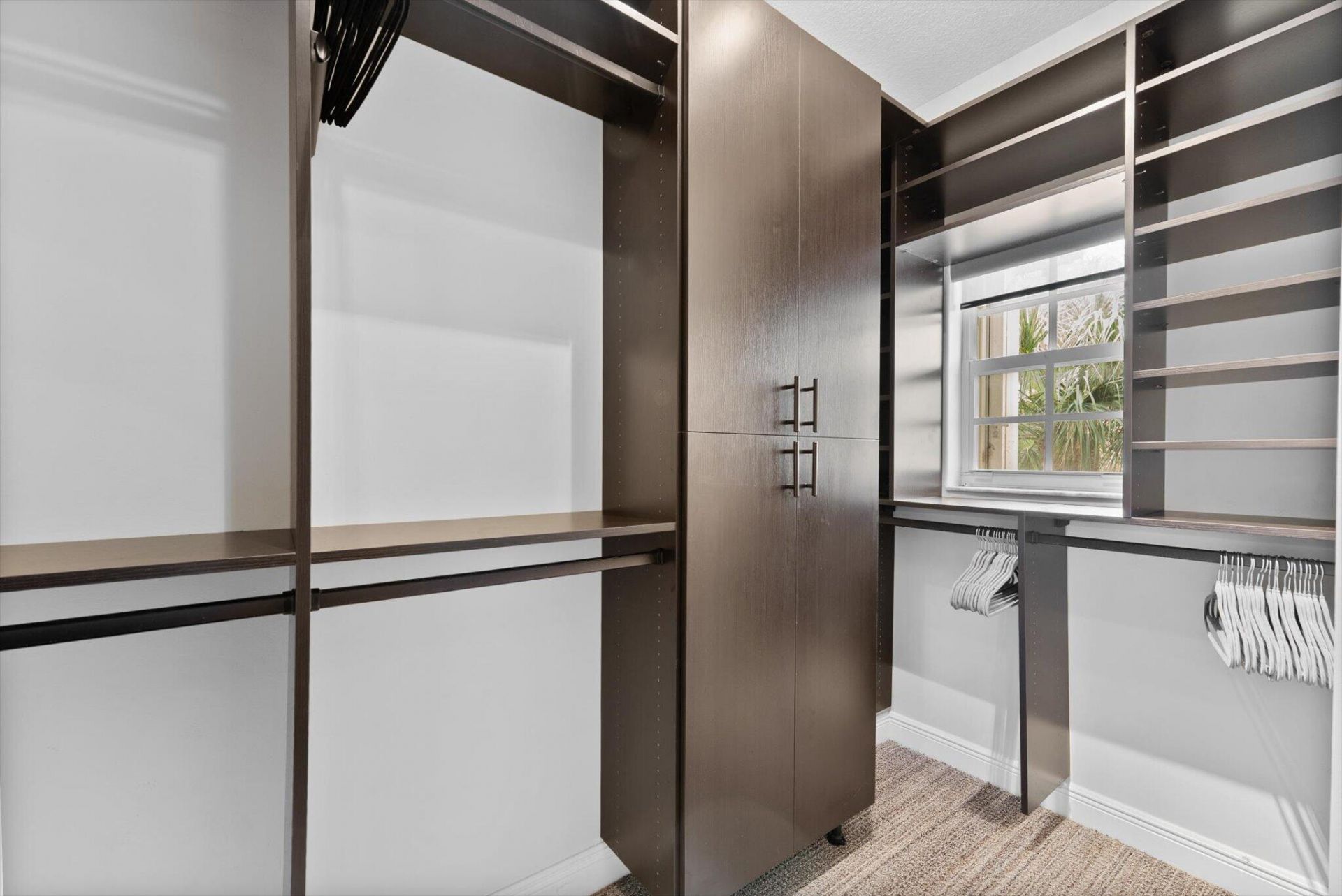 352 NE 7th Avenue, Fort Lauderdale, FL 33301 Photo