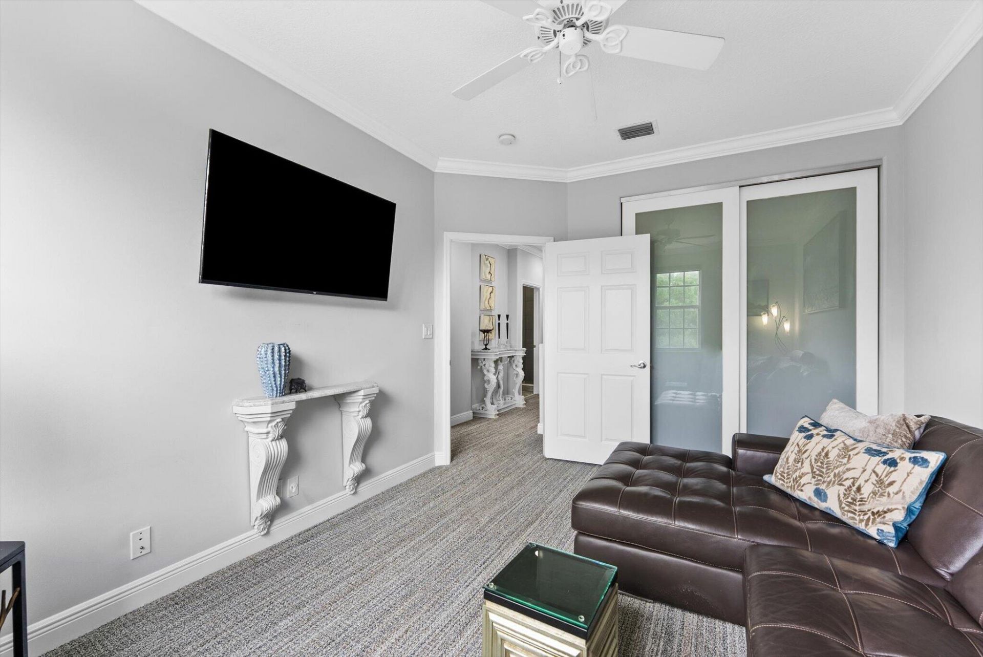 352 NE 7th Avenue, Fort Lauderdale, FL 33301 Photo