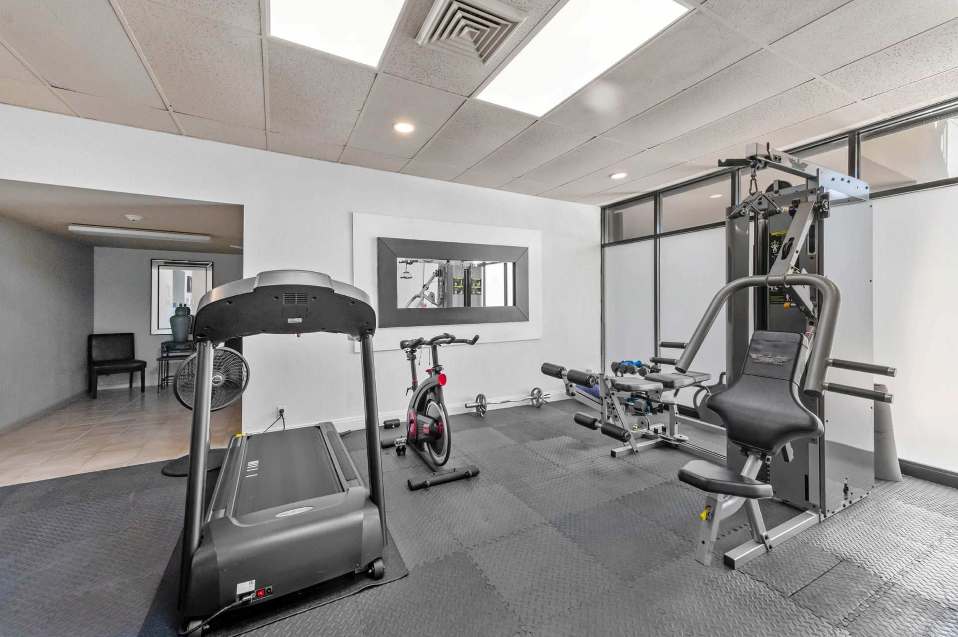 2400 Presidential Way, Unit 1706, West Palm Beach, FL 33401 Photo