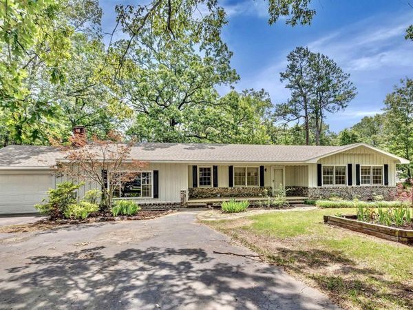 1300 SO EVE STREET, Mena, AR 71953