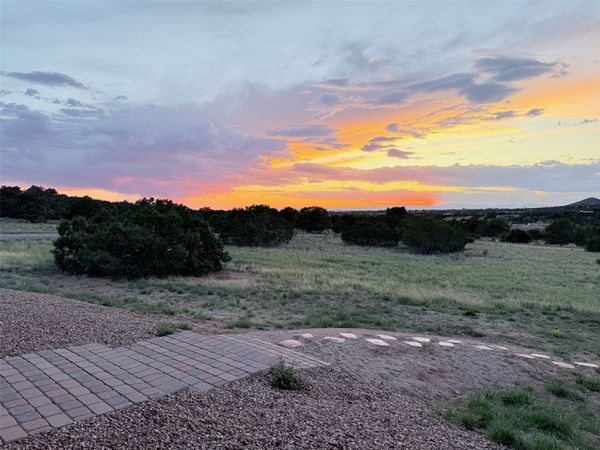 176 Principe De Paz, Santa Fe, NM 87508
