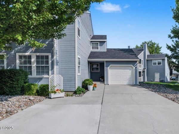 634 Travis Drive, Carson City, NV 89701
