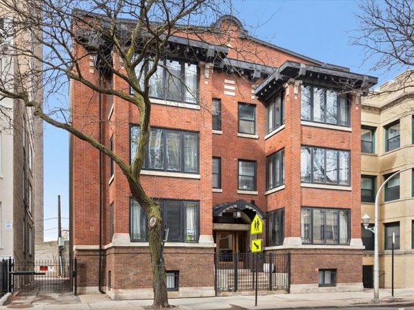 4176 N Clarendon Avenue, Unit 1N, Chicago, IL 60613