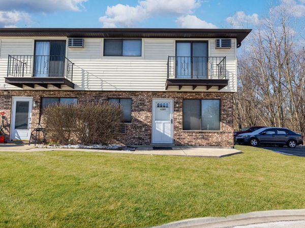 125 Willows Edge Court , Unit C, Willow Springs, IL 60480