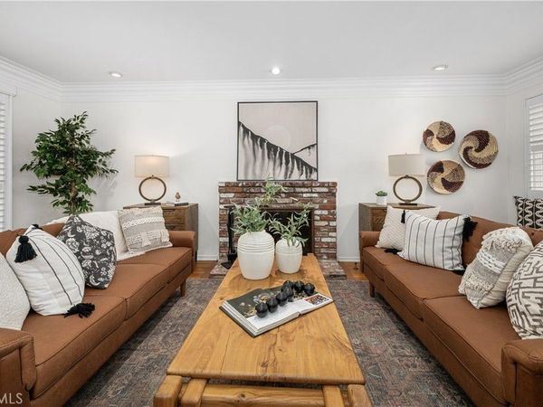 1135 Catalina Ave., Seal Beach, CA 90740