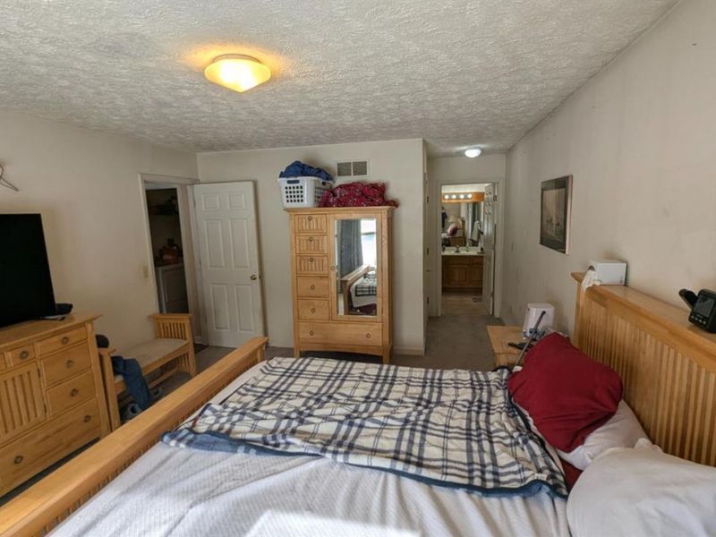 10891 Pleasant Renner Road, Harlan Twp, OH 45122 Photo 14