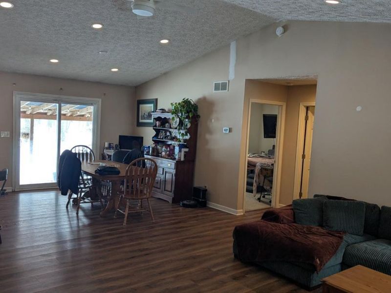 10891 Pleasant Renner Road, Harlan Twp, OH 45122 Photo 4