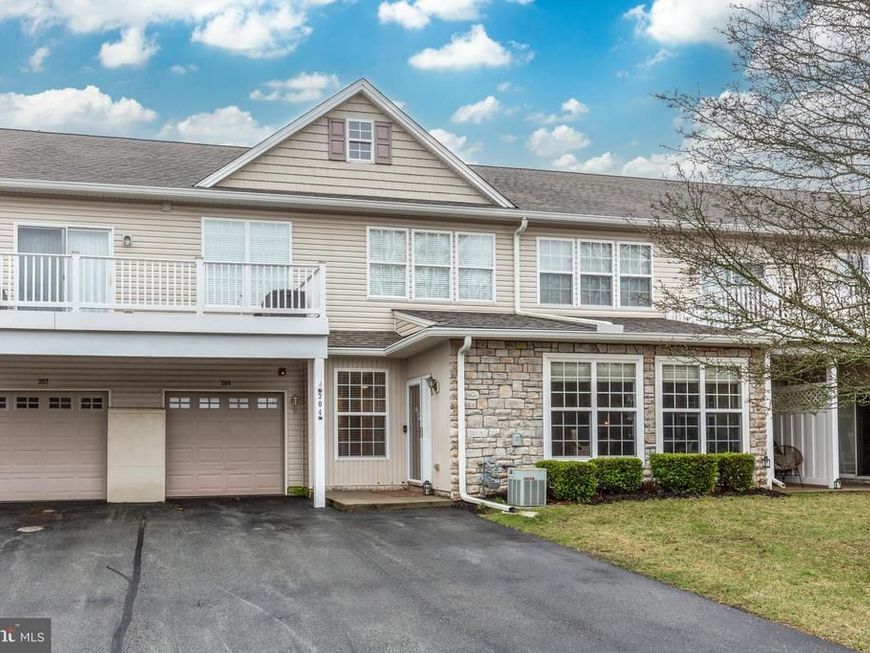304 N Marshview Road, Unit 304, Stewartstown, PA 17363 Main Photo