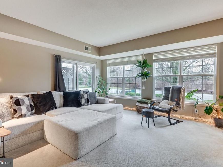 304 N Marshview Road, Unit 304, Stewartstown, PA 17363 Main Photo