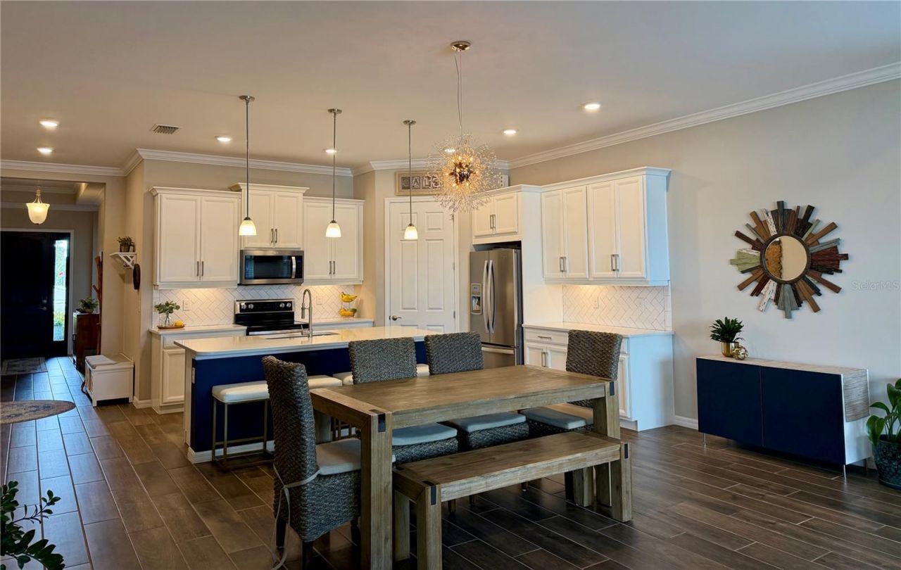 283 Toscavilla Boulevard , North Venice, FL 34275 Photo