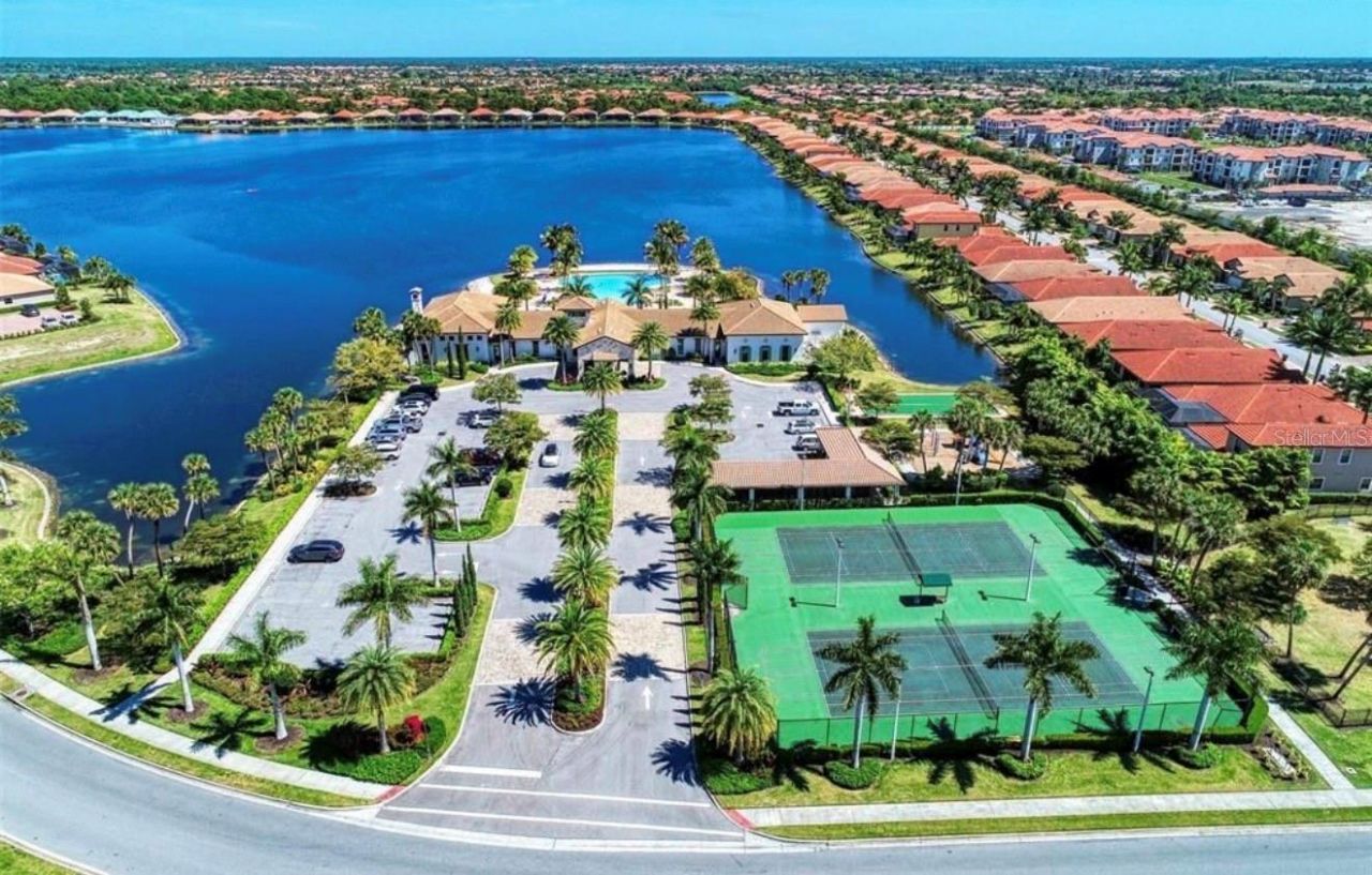 283 Toscavilla Boulevard , North Venice, FL 34275 Photo