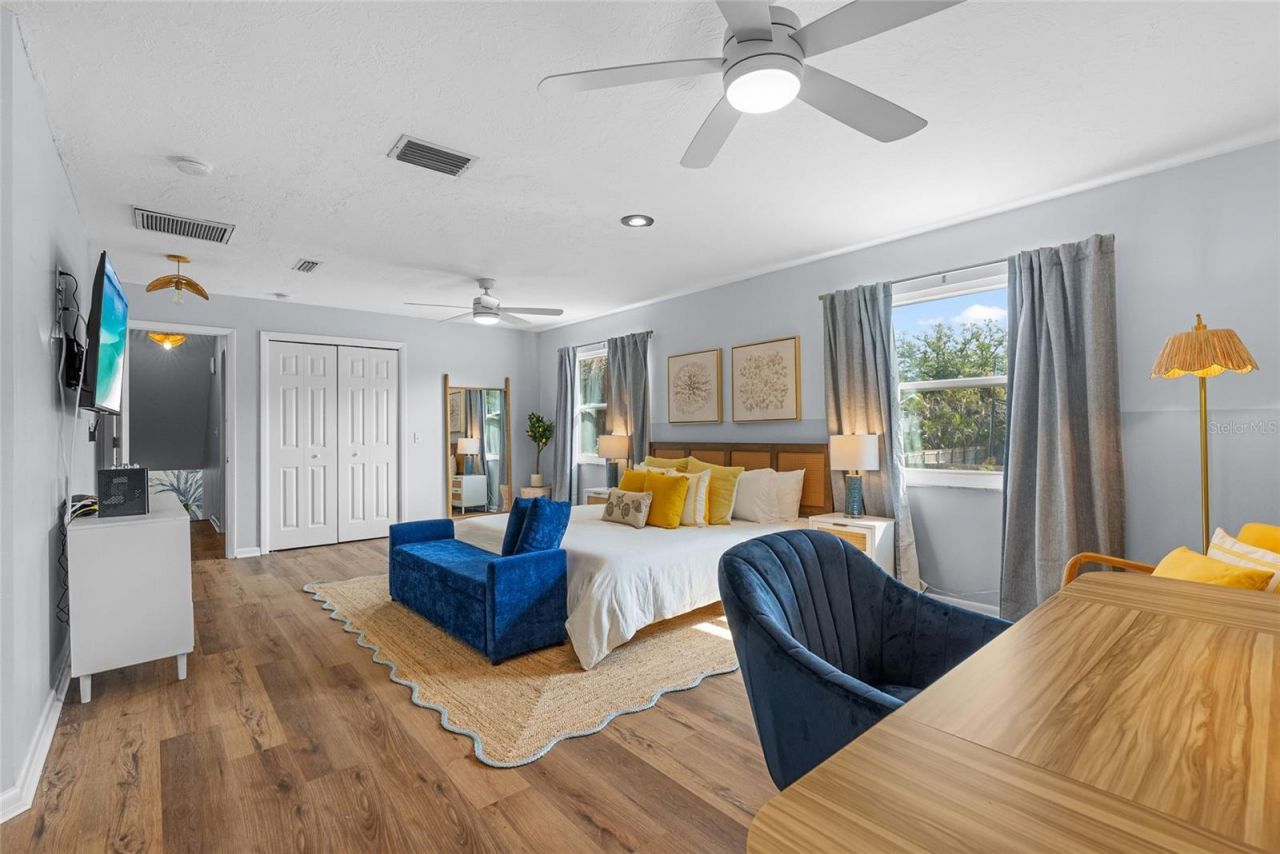 8580 139th Lane, Seminole, FL 33776 Photo