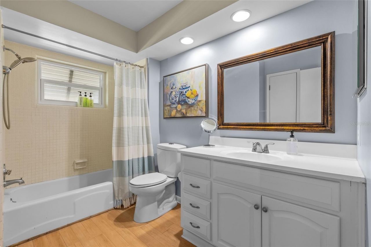 8580 139th Lane, Seminole, FL 33776 Photo