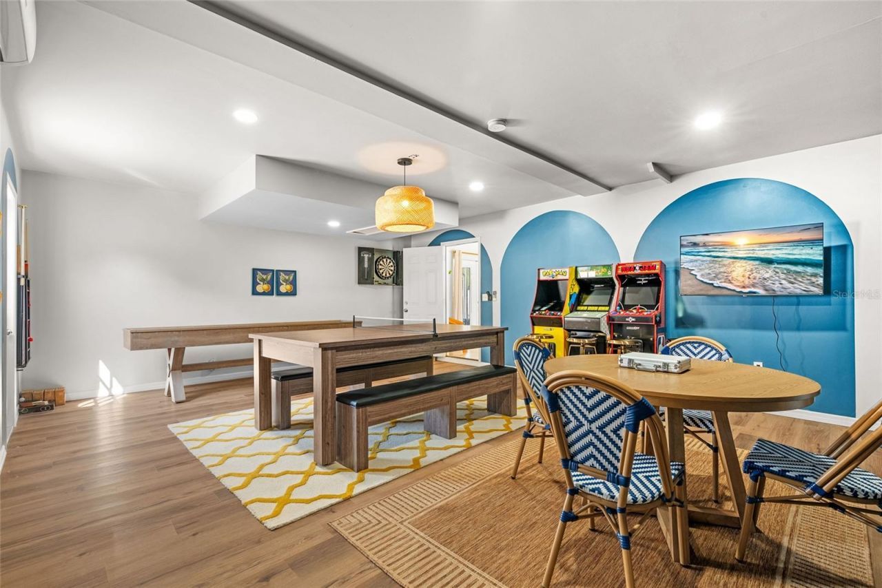 8580 139th Lane, Seminole, FL 33776 Photo