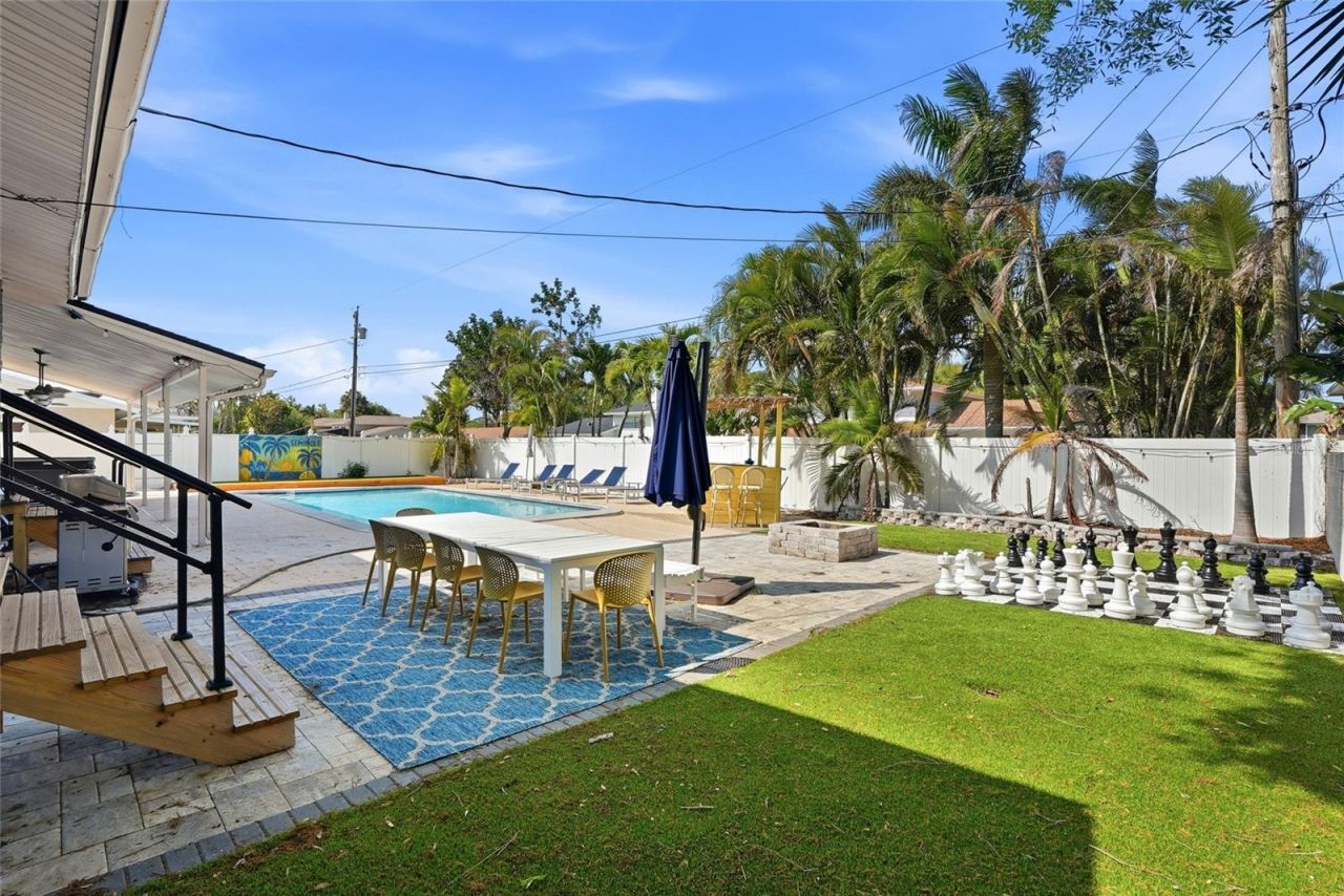 8580 139th Lane, Seminole, FL 33776 Photo