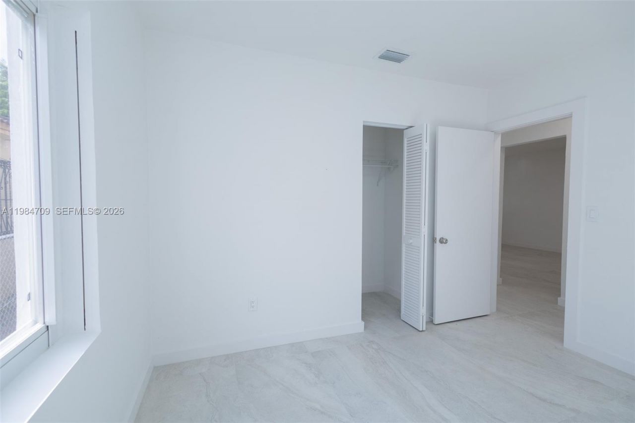 2675 SW 24th Ter , Miami, FL 33145 Photo