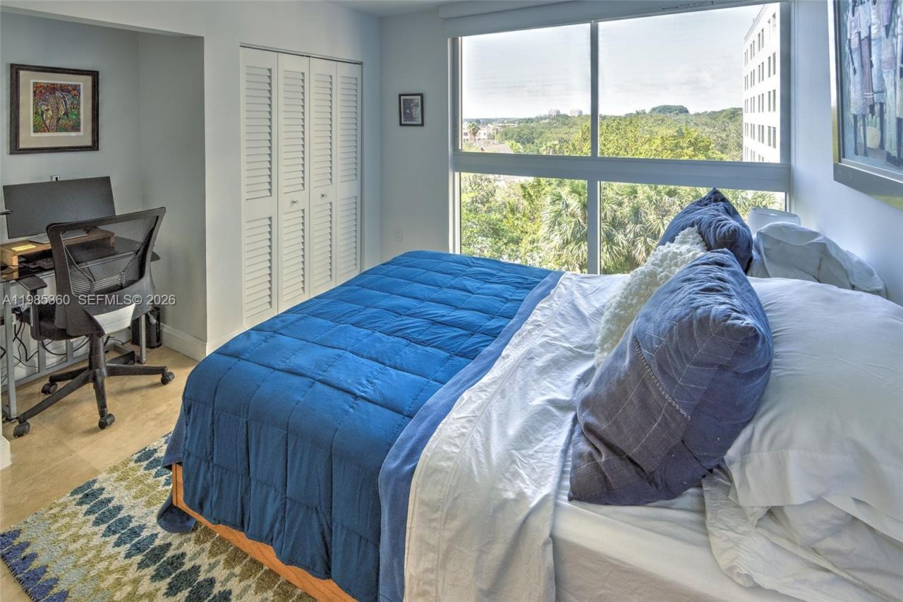 2951 S Bayshore Dr , Unit 712, Miami, FL 33133 Photo