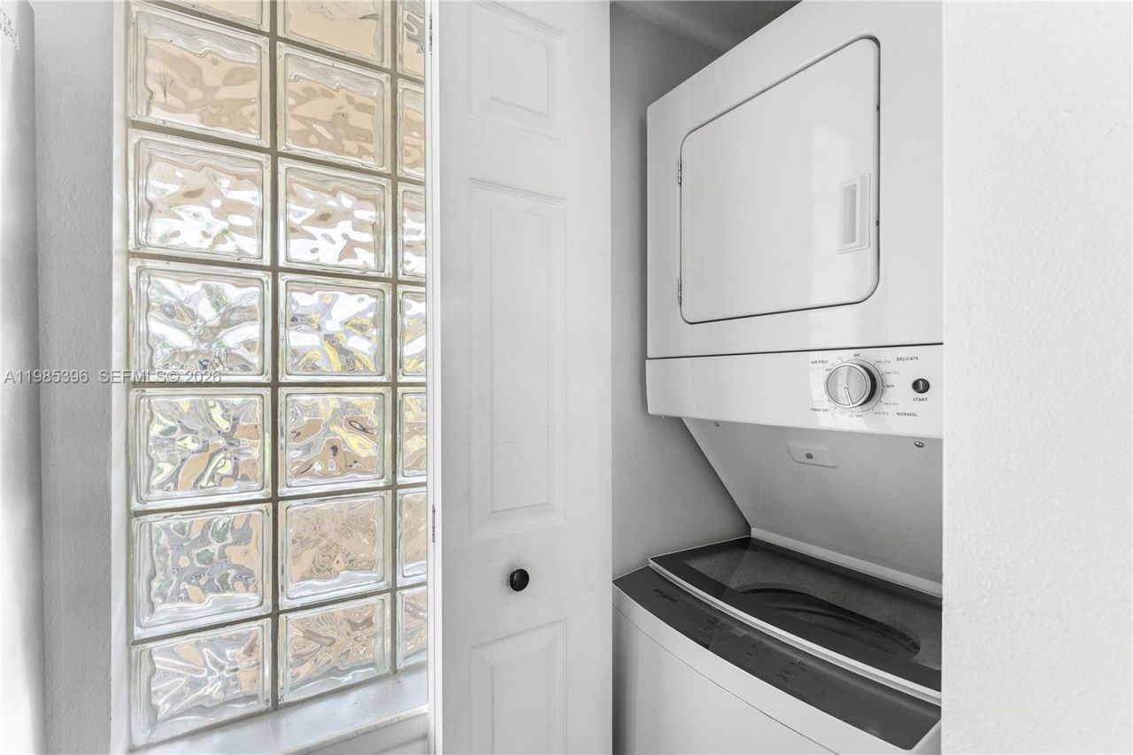 4759 Via Palm Lks , Unit 312, West Palm Beach, FL 33417 Photo