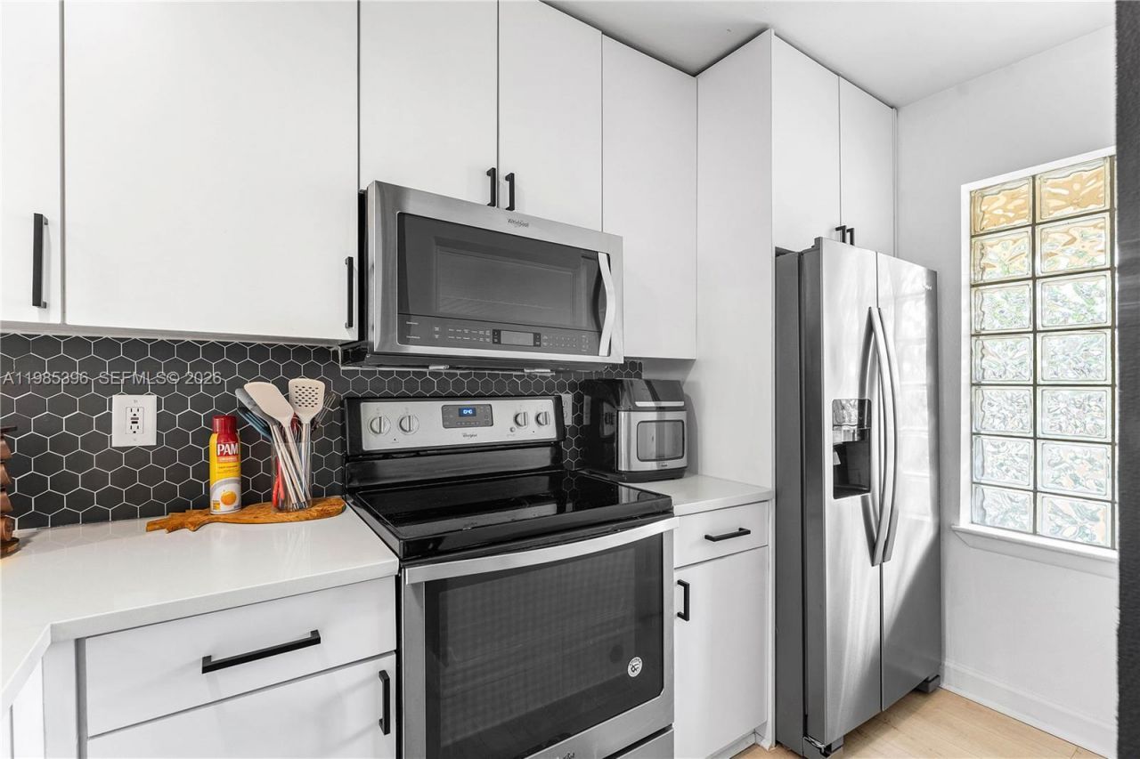 4759 Via Palm Lks, Unit 312, West Palm Beach, FL 33417 Photo