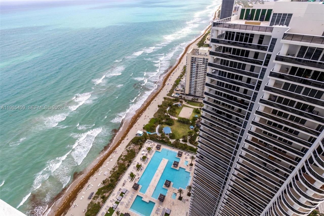 1830 S Ocean Dr, Unit 4706, Hallandale Beach, FL 33009 Photo