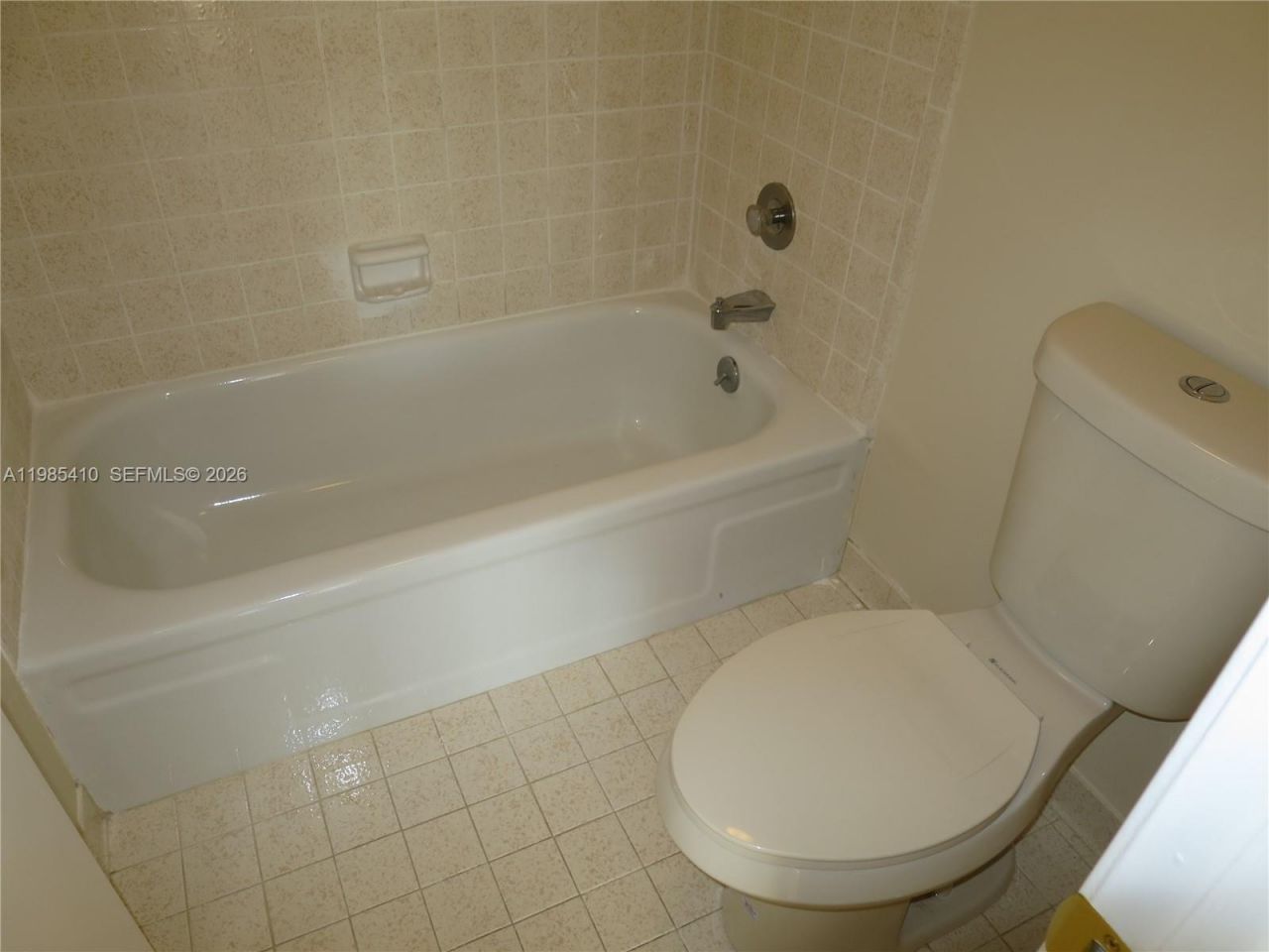 600 NE 36th St , Unit 517, Miami, FL 33137 Photo