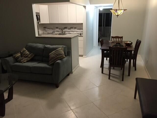 216 Berkshire K, West Palm Beach, FL 33417 Photo