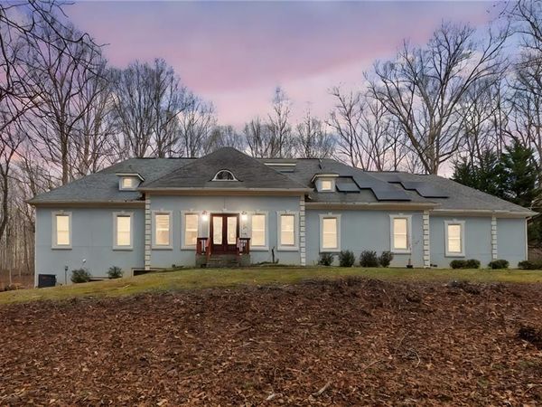 176 River Ridge Drive, Pendergrass, GA 30567
