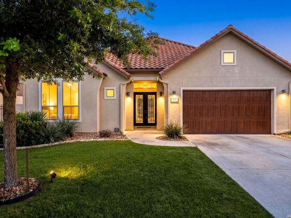 515 Talmadge Ln, Shavano Park, TX 78249