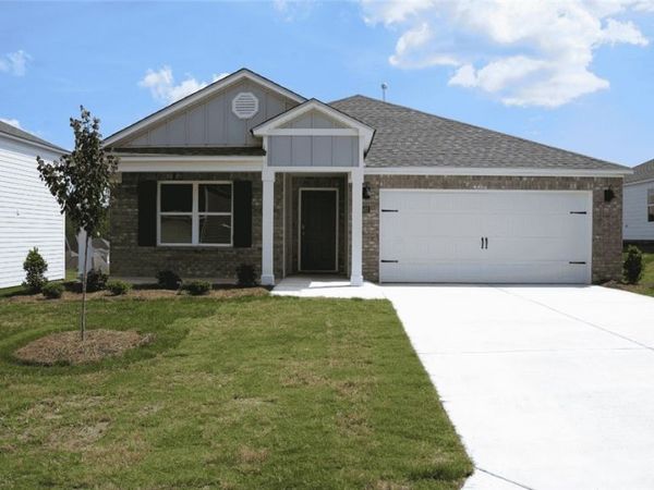 9302 Parkway Gardens Loop, Tuscaloosa, AL 35405