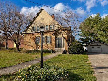 300 W Main Street, Mt Vernon, KY 40456