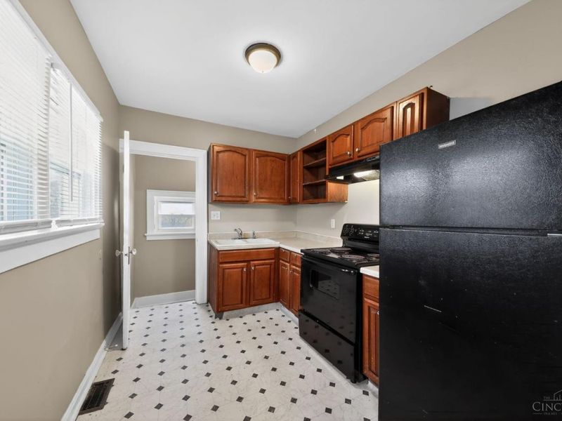 3111 Cavanaugh Avenue, Cincinnati, OH 45211 Photo 18