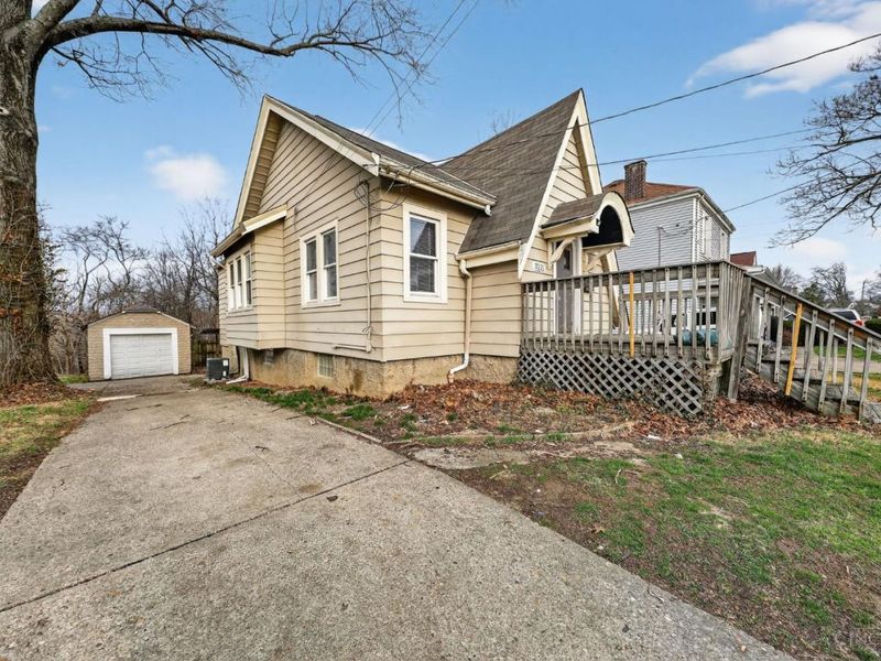 3111 Cavanaugh Avenue, Cincinnati, OH 45211 Photo 2