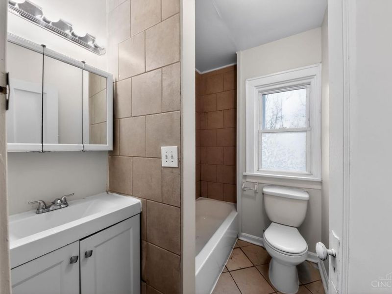 3111 Cavanaugh Avenue, Cincinnati, OH 45211 Photo 23